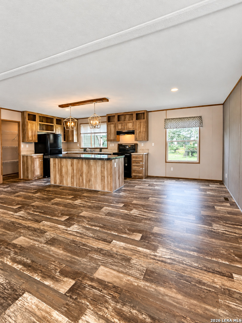 99 Gonzales Lane La Vernia TX 78121