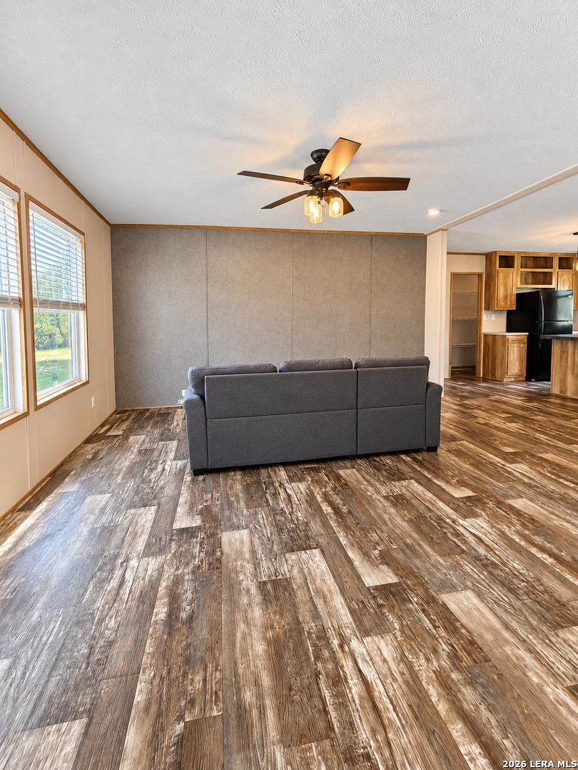 99 Gonzales Lane La Vernia TX 78121