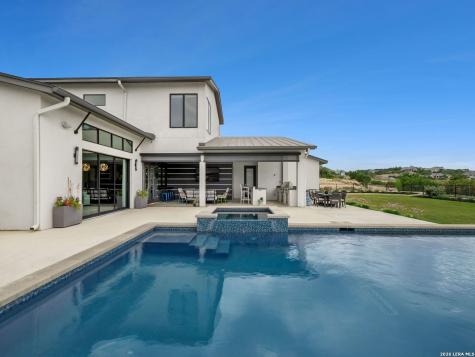 10206 Nina Ridge San Antonio TX 78255