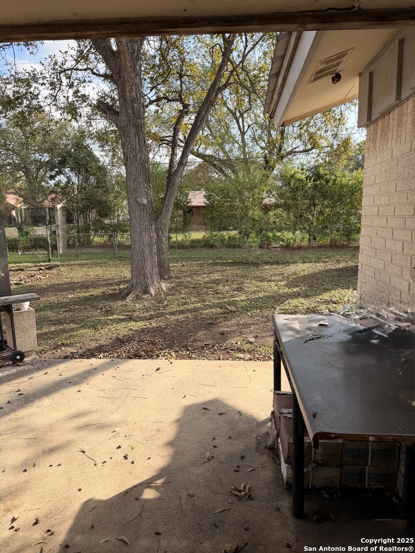 5006 Creekmoor San Antonio TX 78220