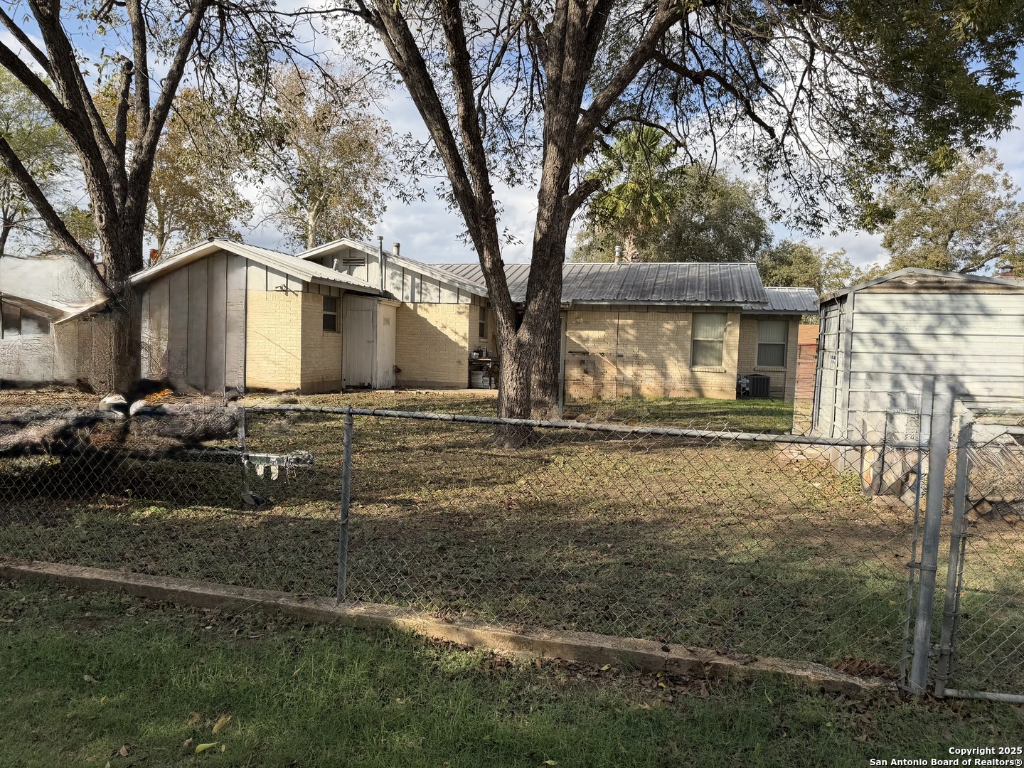 5006 Creekmoor San Antonio TX 78220
