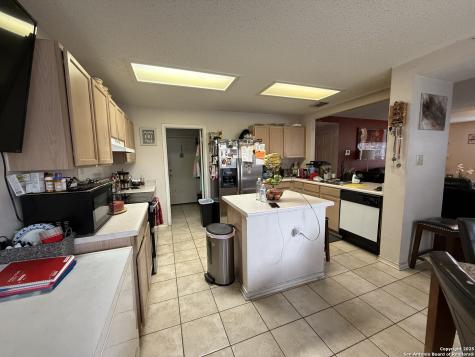 8815 Sebec Circle San Antonio TX 78250