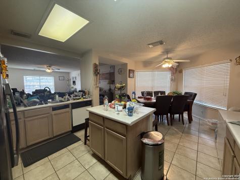 8815 Sebec Circle San Antonio TX 78250