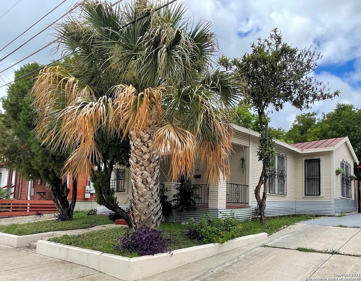 833 W Ashby Place San Antonio TX 78212