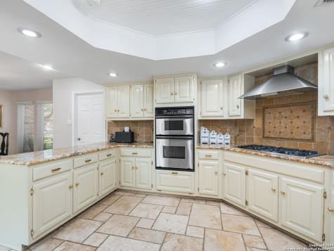 12511 Elm Country Lane San Antonio TX 78230