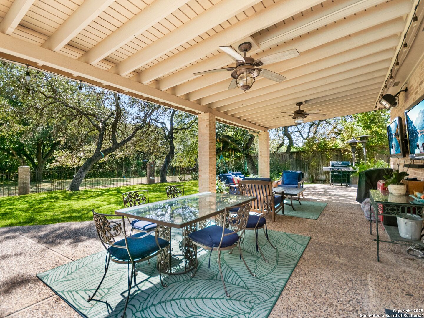 12511 Elm Country Lane San Antonio TX 78230