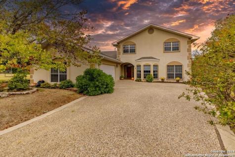 616 Rock Creek Kerrville TX 78028