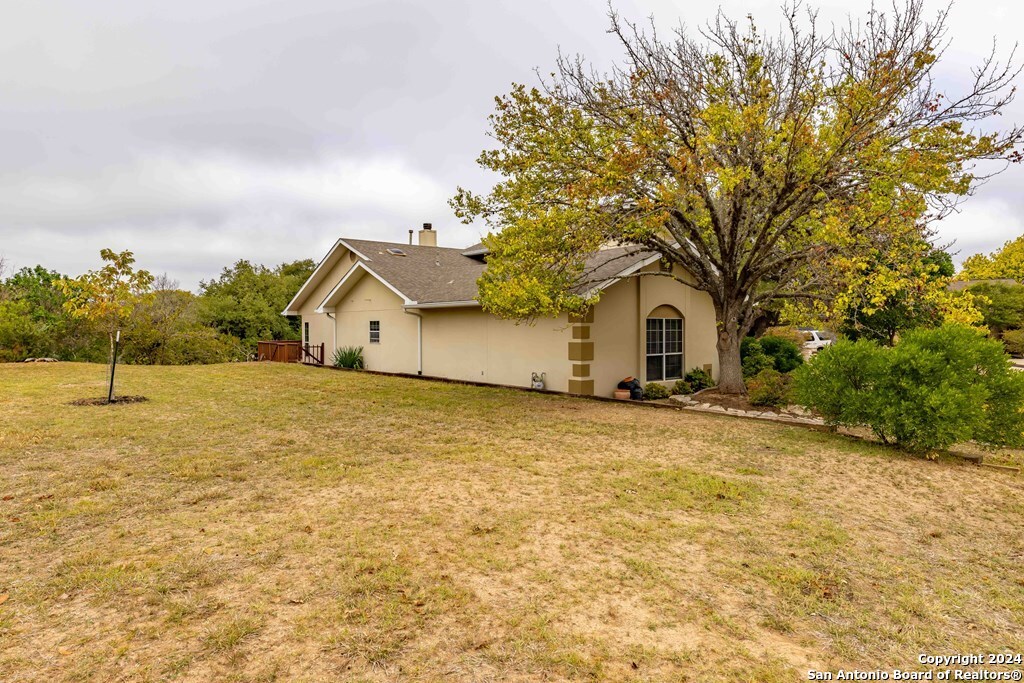 616 Rock Creek Kerrville TX 78028