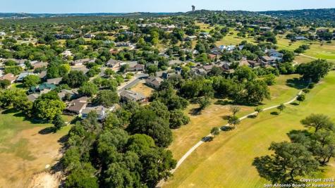 616 Rock Creek Kerrville TX 78028