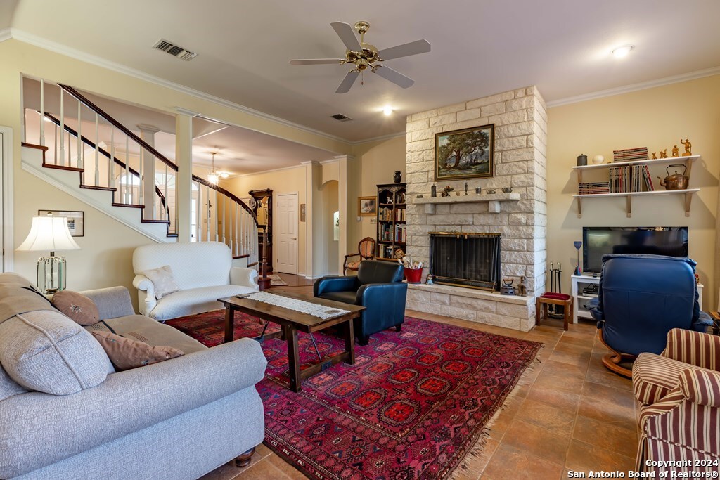 616 Rock Creek Kerrville TX 78028