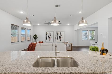 9841 Mulhouse Schertz TX 78154