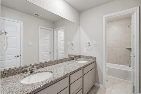 9841 Mulhouse Schertz TX 78154