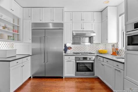 239 Belvidere Olmos Park TX 78212