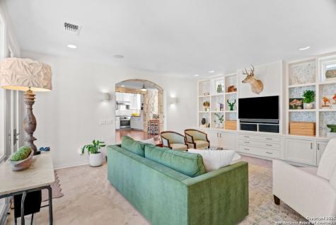 239 Belvidere Olmos Park TX 78212