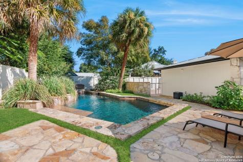 239 Belvidere Olmos Park TX 78212