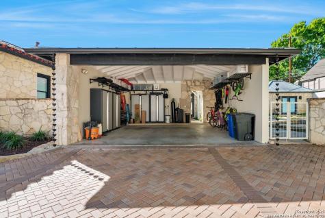 239 Belvidere Olmos Park TX 78212