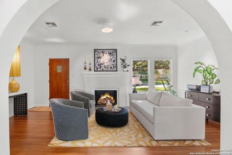 239 Belvidere Olmos Park TX 78212