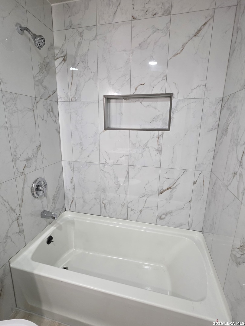 7009 Glen Mist San Antonio TX 78239