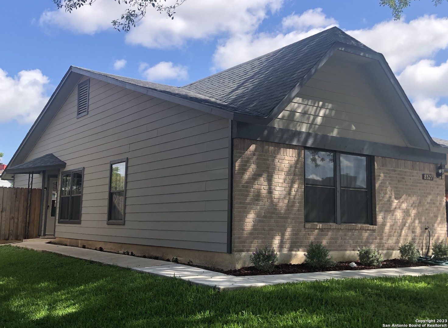 8527 Serene Ridge Drive San Antonio TX 78239