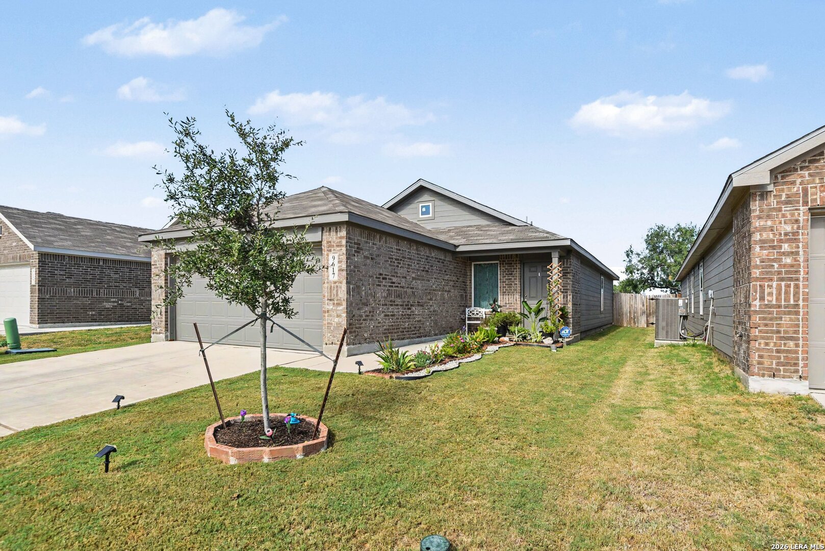 9617 Garnet Grove San Antonio TX 78223