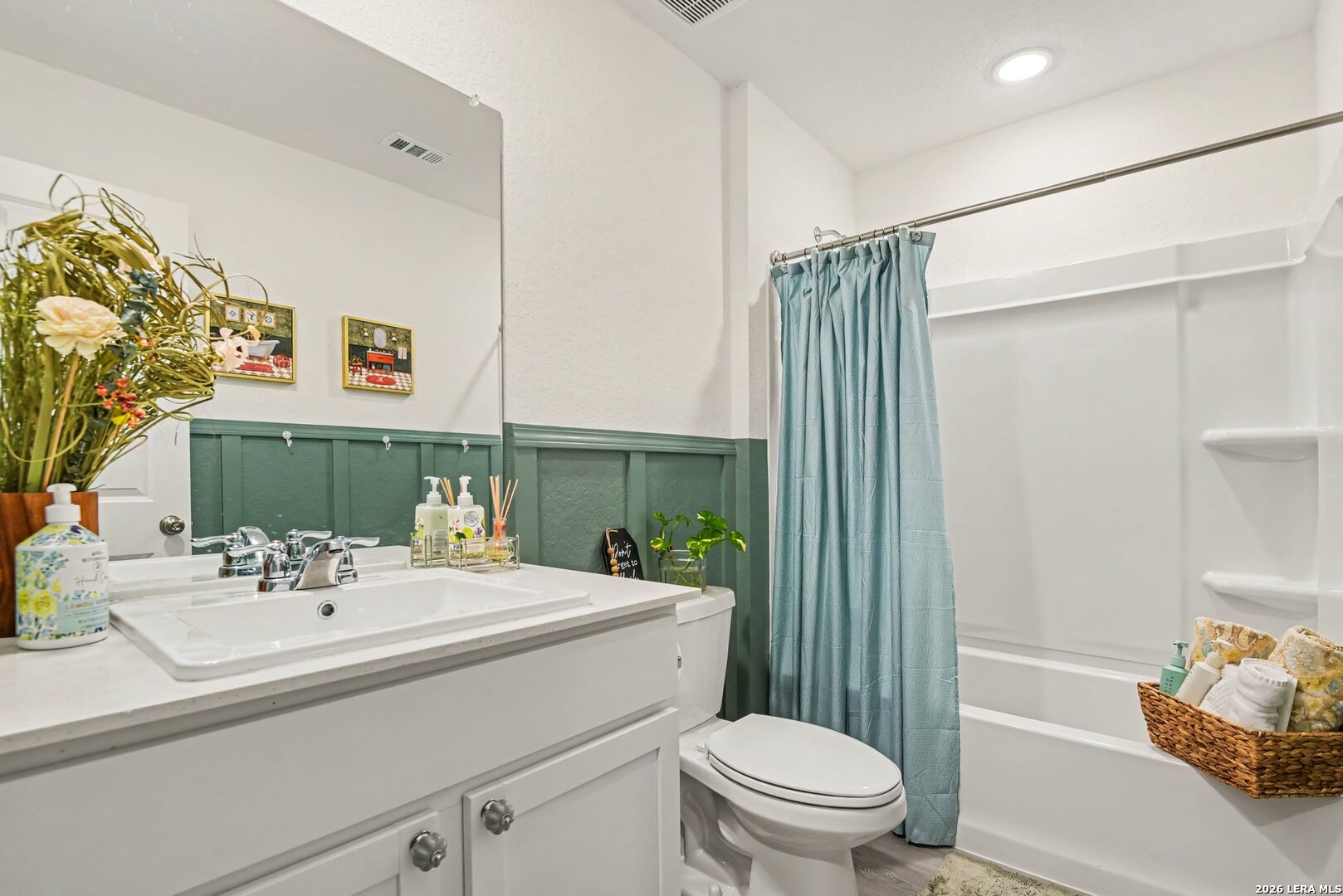 9617 Garnet Grove San Antonio TX 78223