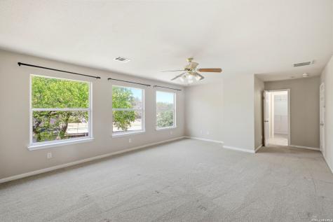 8631 Branch Hollow Universal City TX 78148