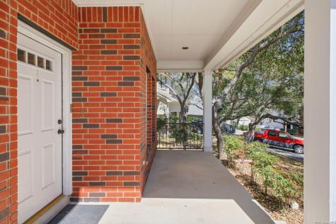 8631 Branch Hollow Universal City TX 78148