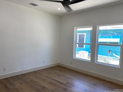 2122 Cincinnati Avenue San Antonio TX 78228