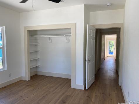 2122 Cincinnati Avenue San Antonio TX 78228