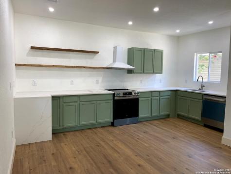 2122 Cincinnati Avenue San Antonio TX 78228