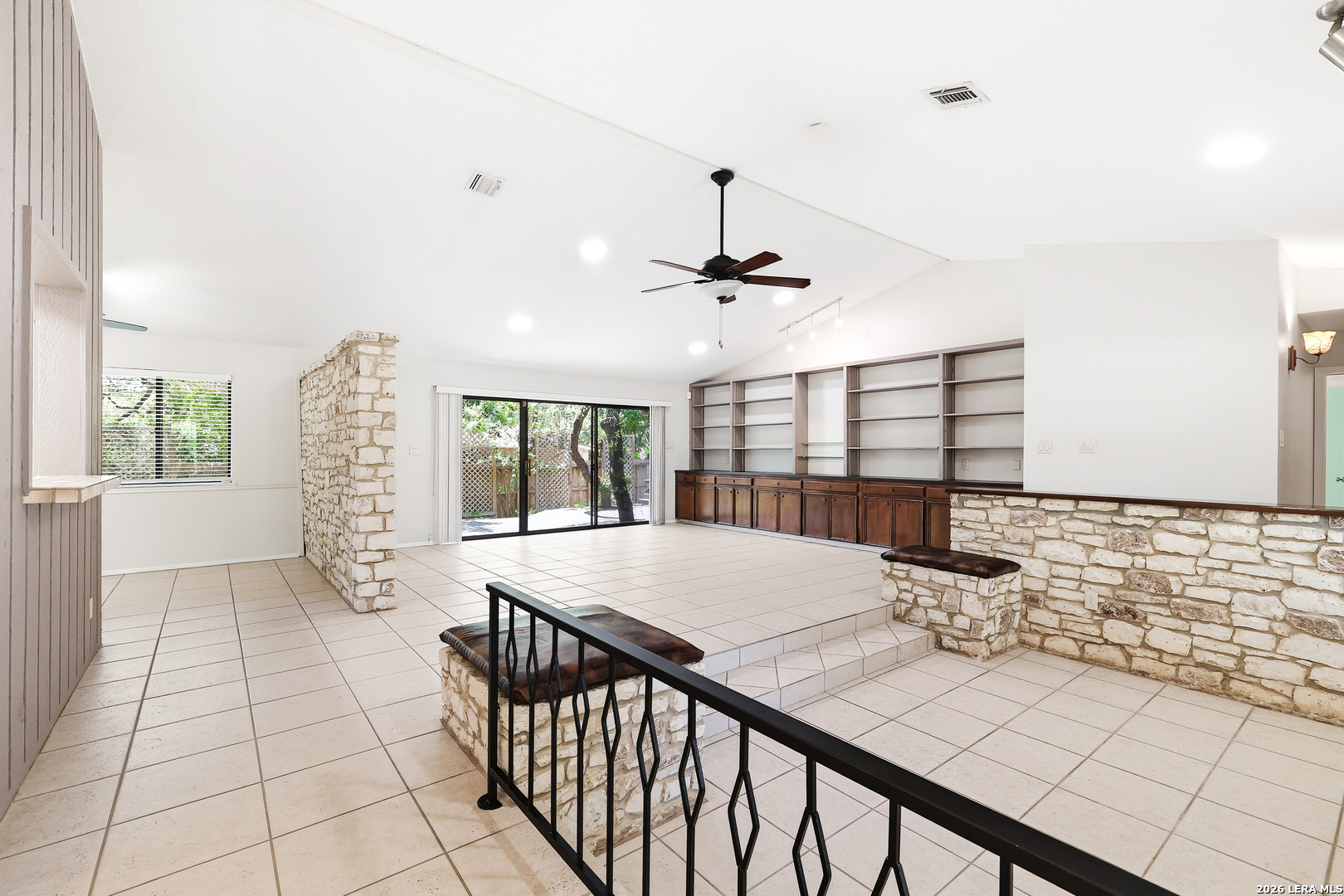 4710 Paradise Woods San Antonio TX 78249