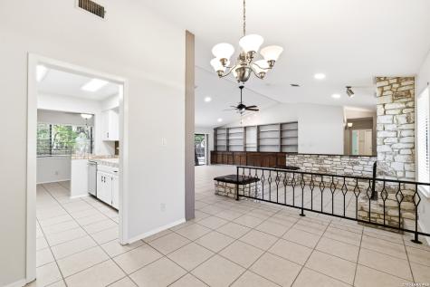 4710 Paradise Woods San Antonio TX 78249