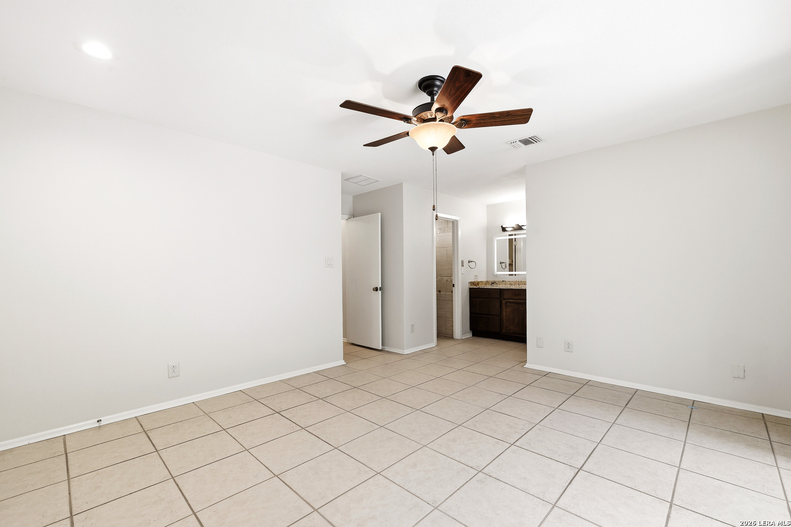4710 Paradise Woods San Antonio TX 78249