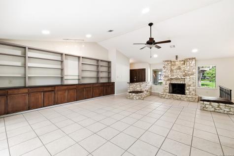 4710 Paradise Woods San Antonio TX 78249