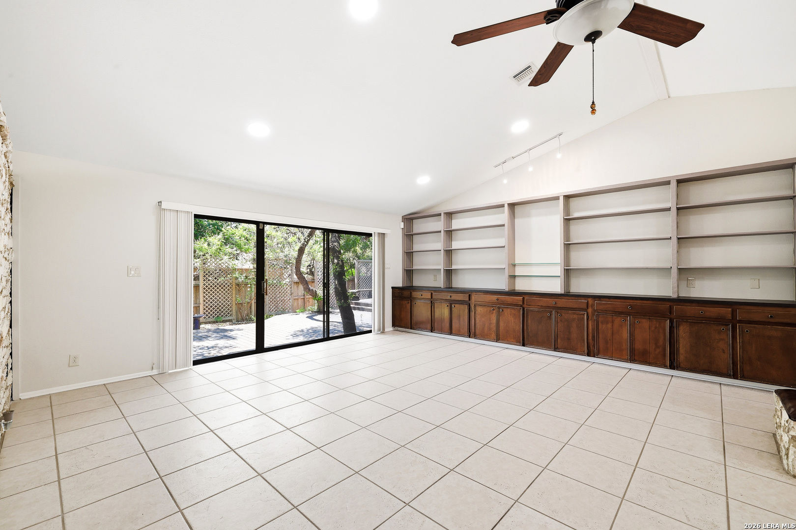 4710 Paradise Woods San Antonio TX 78249