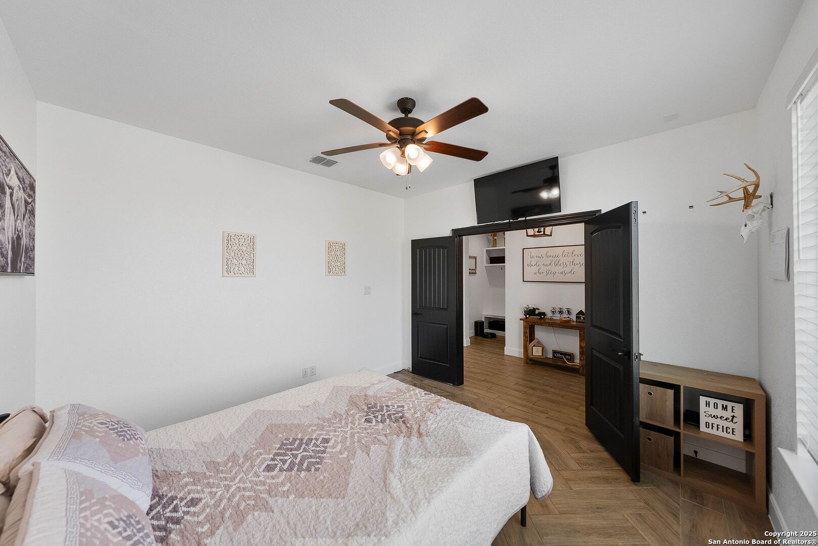 450 Spanish Grant Bandera TX 78003