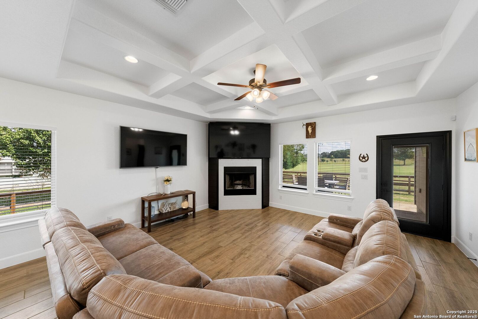 450 Spanish Grant Bandera TX 78003