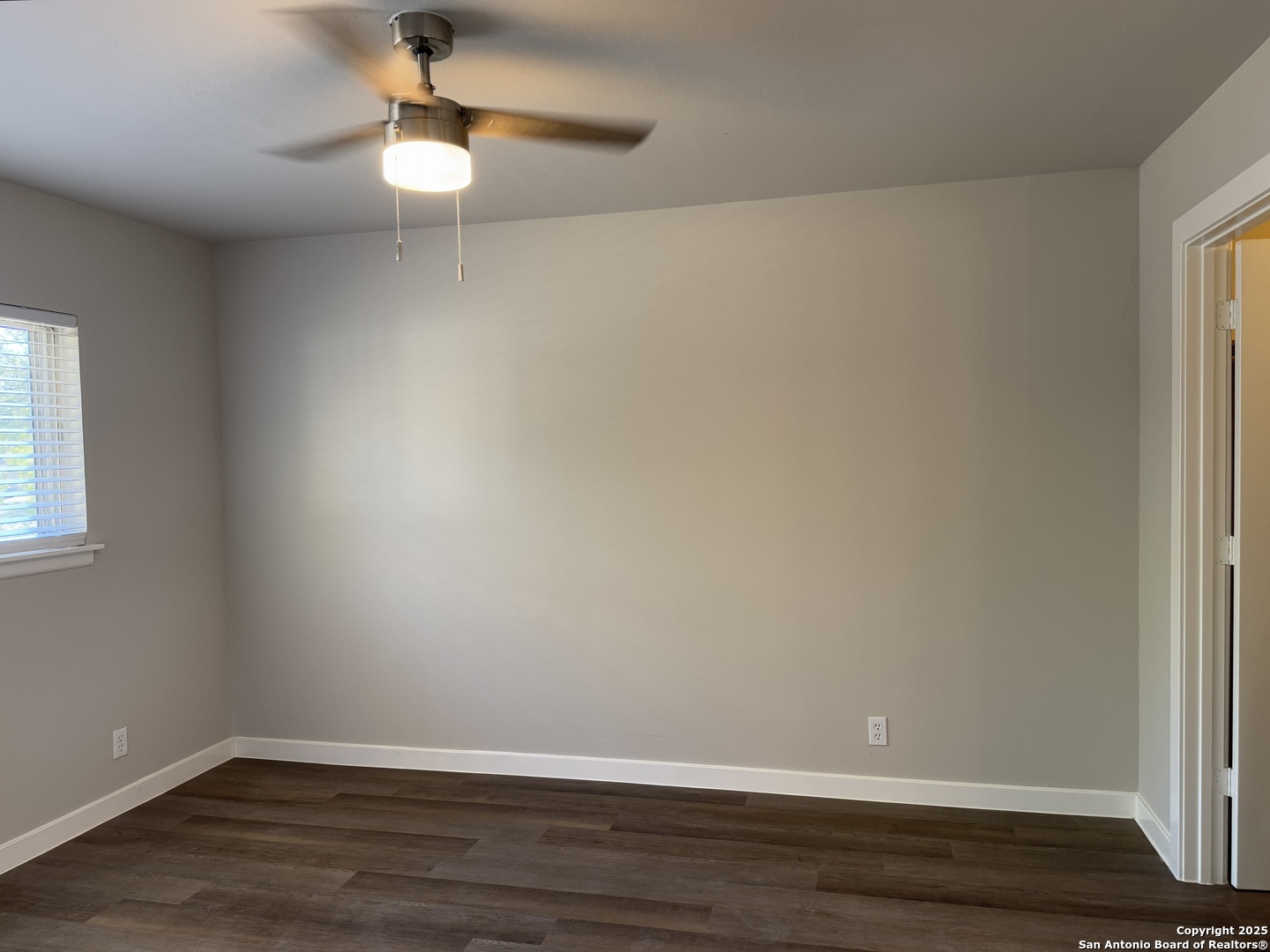 106 Woodview Live Oak TX 78233