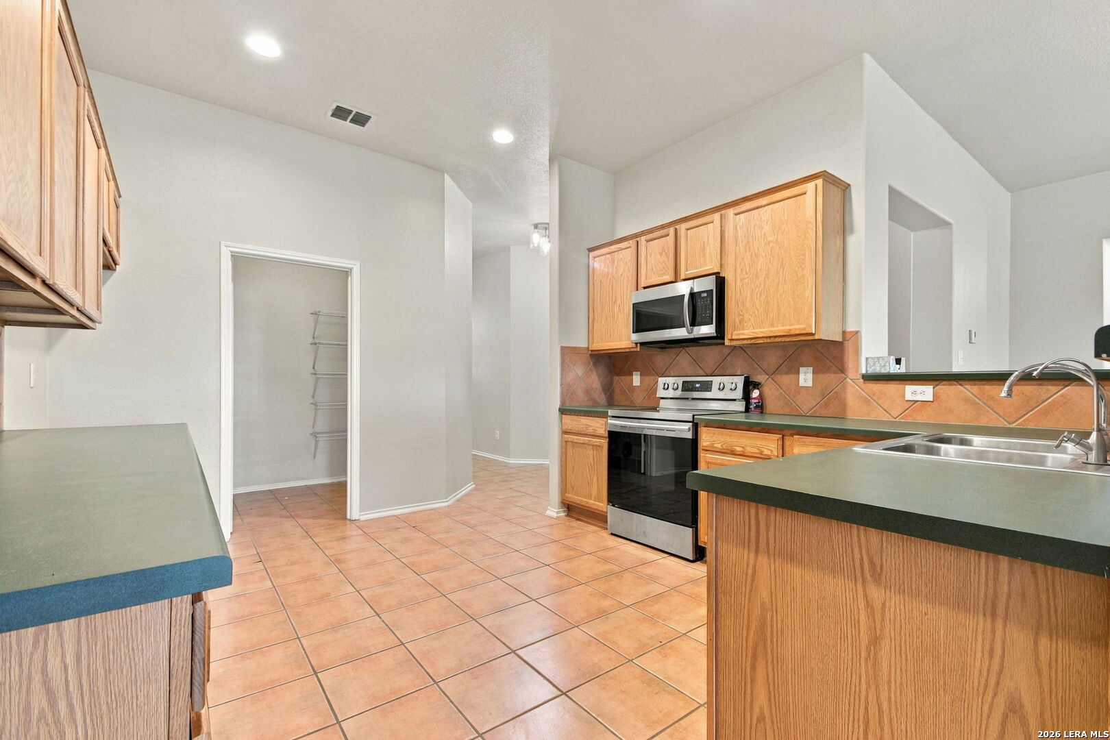 9903 Gazelle Forest San Antonio TX 78251