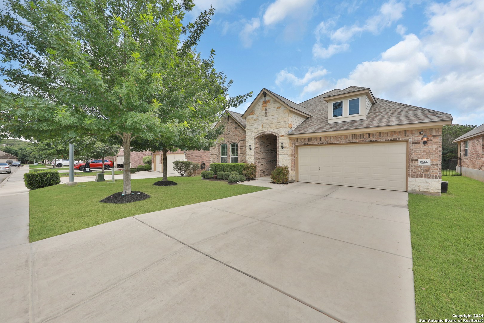 16227 Ondara Helotes TX 78023