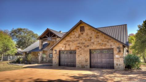 6454 N Us Highway 83 Leakey TX 78873