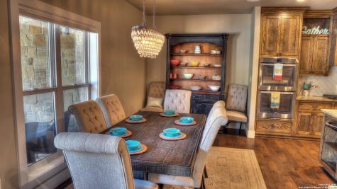 6454 N Us Highway 83 Leakey TX 78873
