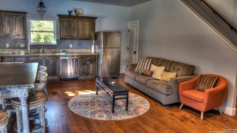 6454 N Us Highway 83 Leakey TX 78873