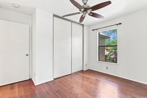 18327 Redriver Song San Antonio TX 78259