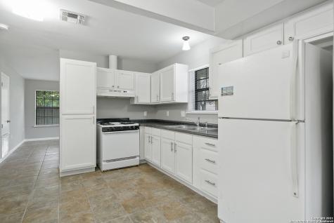 306 Centerway Drive San Antonio TX 78233