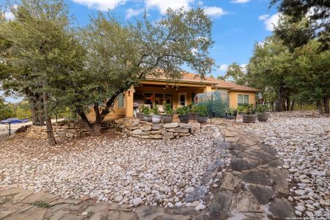 464 Upland Court Canyon Lake TX 78133