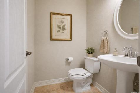 522 Heather Ridge San Antonio TX 78260