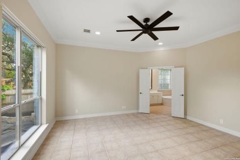 522 Heather Ridge San Antonio TX 78260