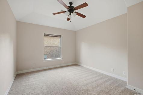 522 Heather Ridge San Antonio TX 78260