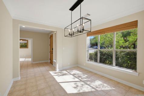522 Heather Ridge San Antonio TX 78260